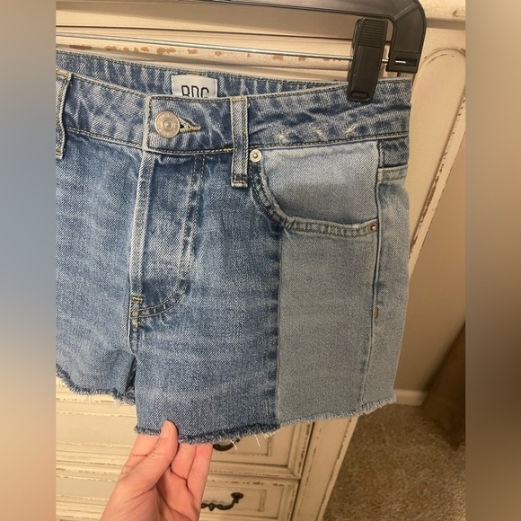 Bdg Urban Outfitters colorblock shorts - Picture 2 of 7